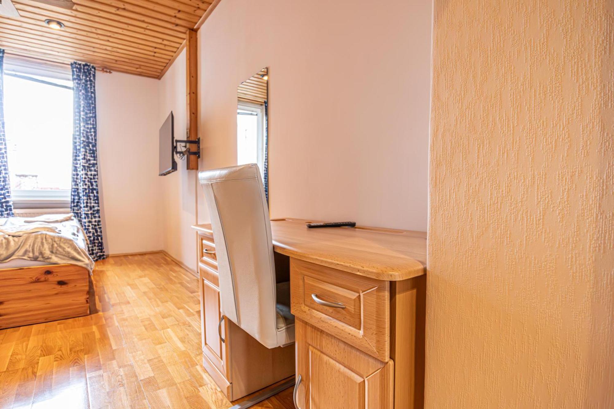 Vienna's Finest Spacious 2br & 1lr Apartament Viena